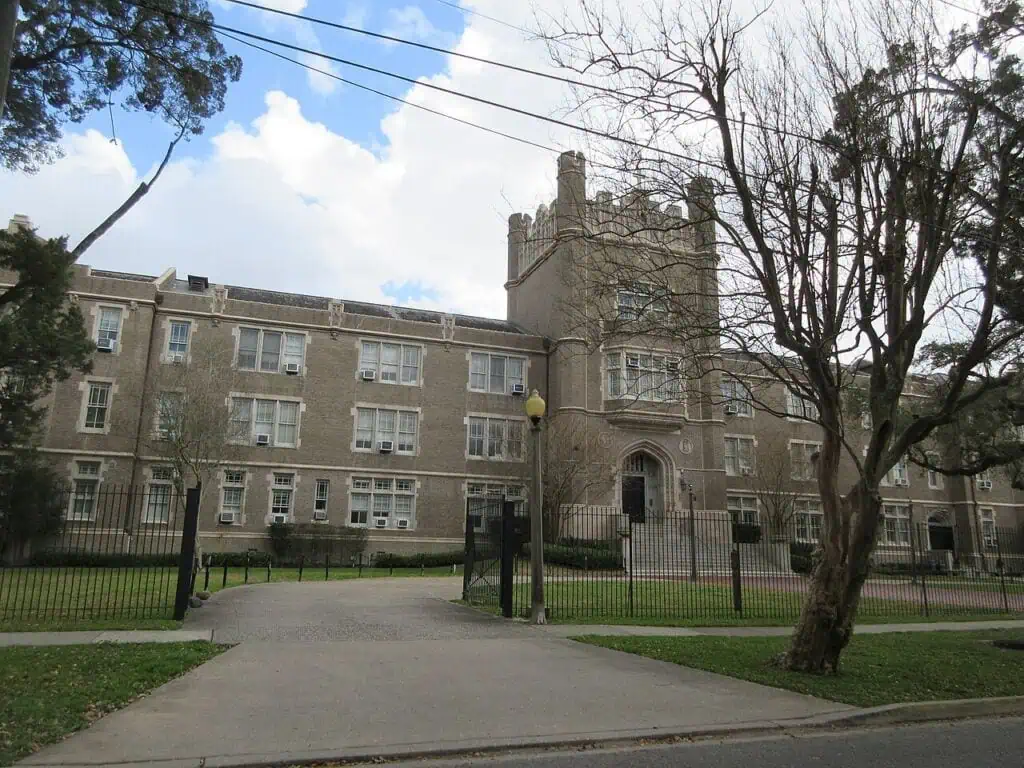 1280px-State_Street,_New_Orleans_-_Ursuline_Academy_Complex,_Feb_2022_-_06 Ursuline Academy Enrollment Management Strategic Plan, New Orleans | ISPD